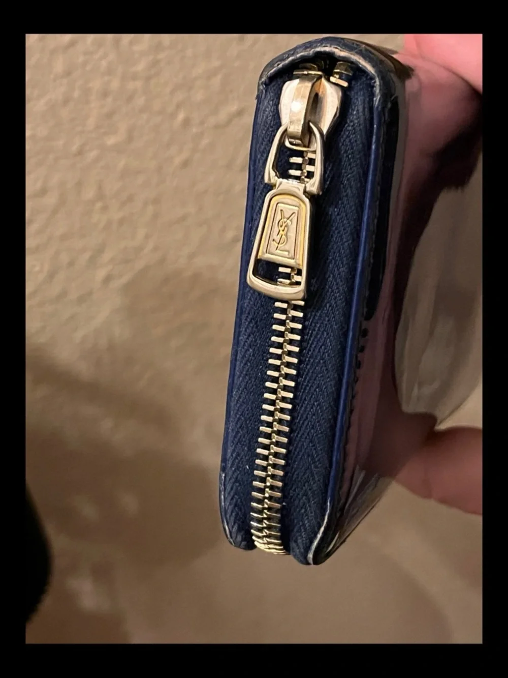Authentic Yves Saint Laurent Navy Patent Leather Wallet - Picture 5 of 9